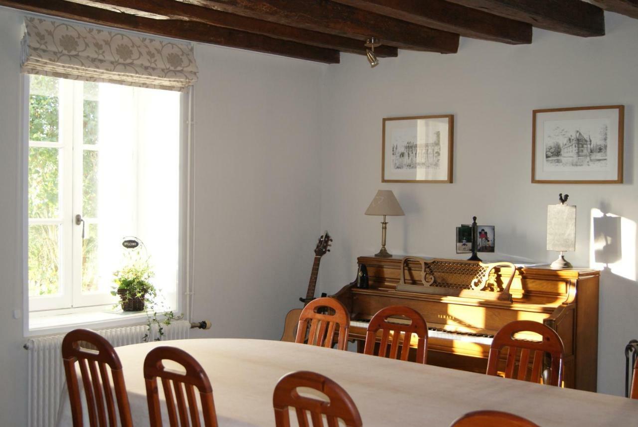 La Bihourderie Acomodação com café da manhã Azay-sur-Indre Exterior foto
